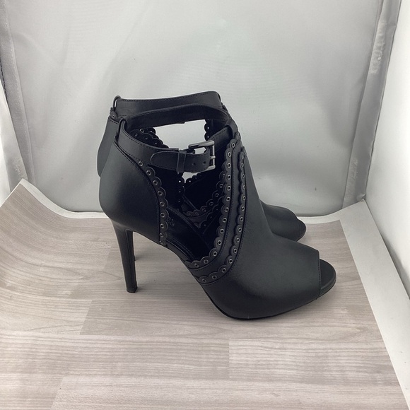 Michael Kors Black and Silver High Heels - Picture 1 of 5